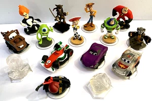 15 Disney Infinity Figuren Konvolut Toy Story, Captain Jack, Autos, Die Unglaublichen - Bild 1 von 18