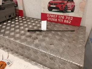 Nissan Qashqai Acenta 1.6 Petrol 2007-2013 AERIAL - Picture 1 of 1