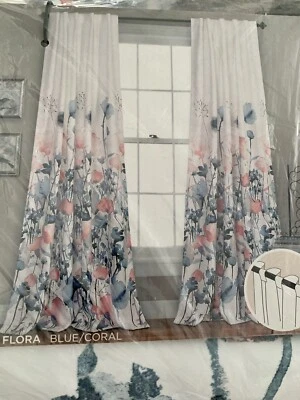 "Par de paneles de cortina de oscurecimiento de habitación Zuri Flora de decoración exuberante - Coral - 52"" de ancho x 84"" de ancho" Foto 1 de 4