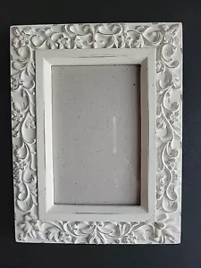 Lovely ~ Simply Shabby Chic ~ Rectangle Picture Frame ~ 4” x 6” ~ Rachel Ashwell - Picture 1 of 7