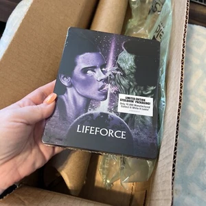 Lifeforce Limited Edition Steelbook Blu-Ray w/ Lithograph Print only 10,000 made - Picture 1 of 10