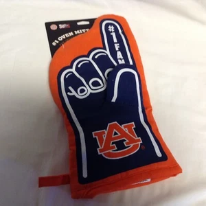 NCAA Auburn Tigers #1 Oven Mitt - Picture 1 of 3