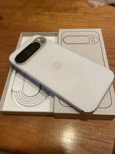 Open Google Pixel 10 XL Pro  256GB Unlocked Porcelain  Dual eSIM - Picture 1 of 4