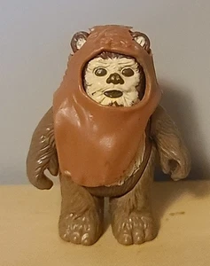 Figura de acción Kenner de colección Star Wars Wicket with Hood Ewok 1984 - Imagen 1 de 7