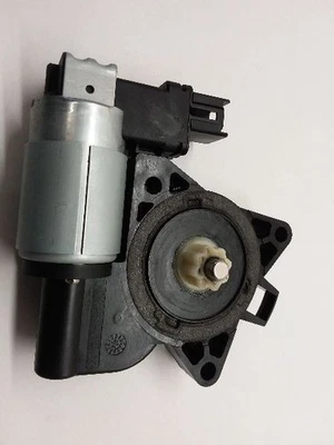 2004-2009 MAZDA 3 Front Passenger Right Power Window Motor  - Image 1 of 4
