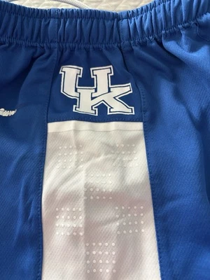 Nike University of Kentucky Youth Basketball Shorts, Size 6 - Image 1 of 4