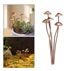 Outdoor Pilz Dekoration mit Metall Blumentöpfen für lebendige Gartengestaltung - Picture 1 of 12