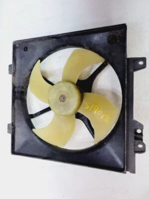 2000 2001 2002 2003 2004 SUBARU OUTBACK LEGACY 2.5L AC CONDERNSER COOLING FAN - Image 1 of 4