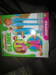 Nickelodeon Slime Kit - Scented Blueberry & Strawberry - Picture 1 of 2