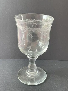 Ancien Verre à pied Gravé - Normand - Fin XIXe - Imagen 1 de 3