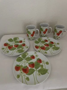  Fitz and Floyd Strawberry Mugs and Dessert Plates - 3 Each Total of 6 Pieces - Picture 1 of 11