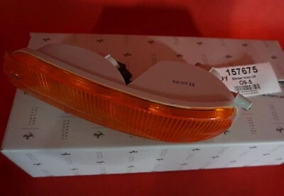 Freccia anteriore sinistra FERRARI 355 - 512 - L.H. fanale indicatore luminoso laterale anteriore # 157675 - Immagine 1 di 2