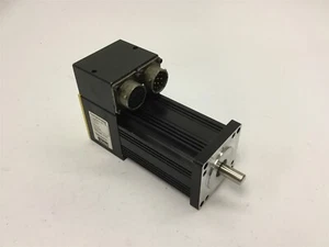 Parker SM232AE-NTQN Compumotor Servo Motor, 340V 2.1 Amps, Torque: 92oz-in - Picture 1 of 5