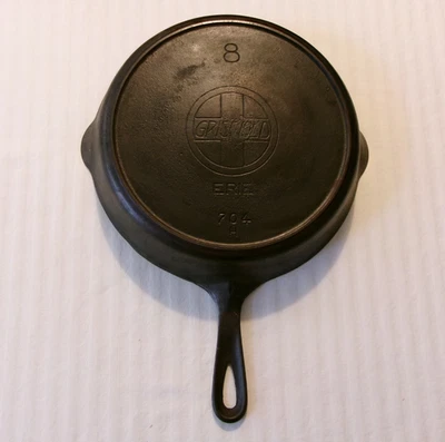 GRISWOLD ERIE CAST IRON SKILLET NO. 8 HEAT RING SLANT LOGO WARPED - Image 1 of 4
