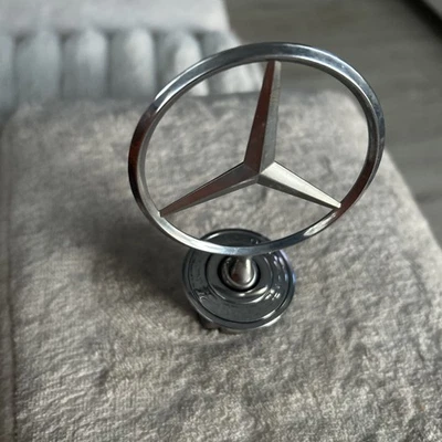 Mercedes-Benz W140 S320 S500 400SE S420 500SEL S600 600SE 500SE hood star emblem - Image 1 of 4