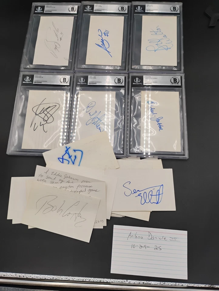 Lot Of 45 Diff 1990s Basketball Signed Index Cards Kareem Walton Shaq R Miller - Image 1 of 4