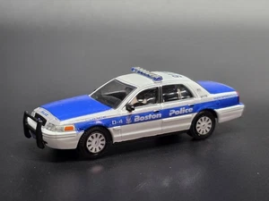 Greenlight Hot Pursuit 2011 Ford Crown Victoria Boston Police - CUSTOM - Picture 1 of 9