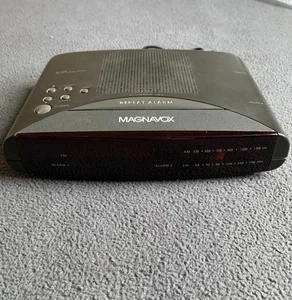 Magnavox AJ3240 FM/AM Radio Station & Digital Dual Alarm Clock - WORKS - Picture 1 of 8
