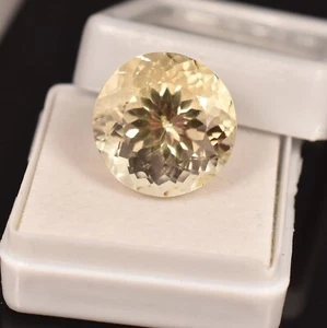 Pietra Preziosa Zaffiro Giallo Sri Lanka Certificata Naturale 15,65 Ct Certificata AAA - Foto 1 di 6