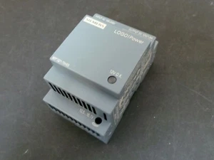 SIEMENS 6EP1321-1SH03 LOGO POWER INPUT AC 100-240V, OUTPUT:DC 12V/1.9A - Picture 1 of 3