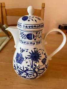 Porzellan Teekanne Kaffeekanne Zwiebelmuster Kahla DDR Geschirr - Bild 1 von 10