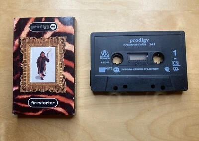 THE PRODIGY FIRESTARTER Cassette Tape Single OG 1996 Rare VG  Foto 1 de 4
