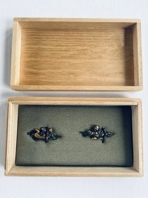 Japanese Edo Period Mythical Figures Menuki For Sword Katana Matched Pair - Image 1 of 4