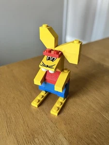 Lego 1677 Easter Rabbit Vintage 1990 Rare - Picture 1 of 5