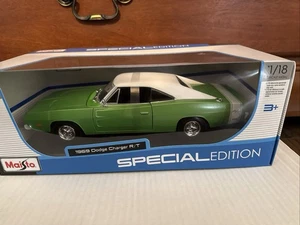 1969 Dodge Charger R/T Mopar 1:18 Maisto Die-Cast Model Car Special Edition NIB - Picture 1 of 13