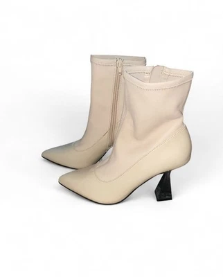 Ted Baker Liya кожаные сапоги каблук дизайн в нейтральный слоновой кости размер 37. Новый без коробки - Изображение 1 из 4