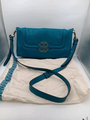 NWOT Tory Burch Amanda Foldover Messenger Electric Eel Pebbled $435  DUSTBAG  - Image 1 of 4