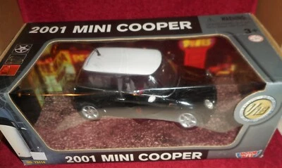MOTOR MAX 2001 MINI COOPER  DIE-CAST 1/18 SCALE N0. 73114  NIB - Image 1 of 4