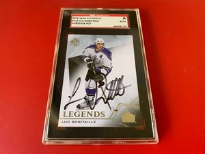 Luc Robitaille 2015-16 UD SP Carta Autentica Firmata Auto Certificata SGC - Foto 1 di 2