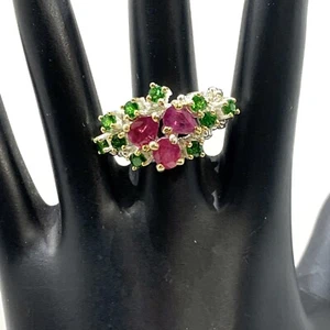 STERLING SILVER CORUNDUM RUBY AND DIOPSIDE CLUSTER STATEMENT RING SZ 8.75 - Picture 1 of 12