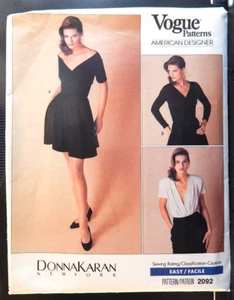Vogue Patterns 2092 American Designer Donna Karan taglia 8 non tagliato - Foto 1 di 2