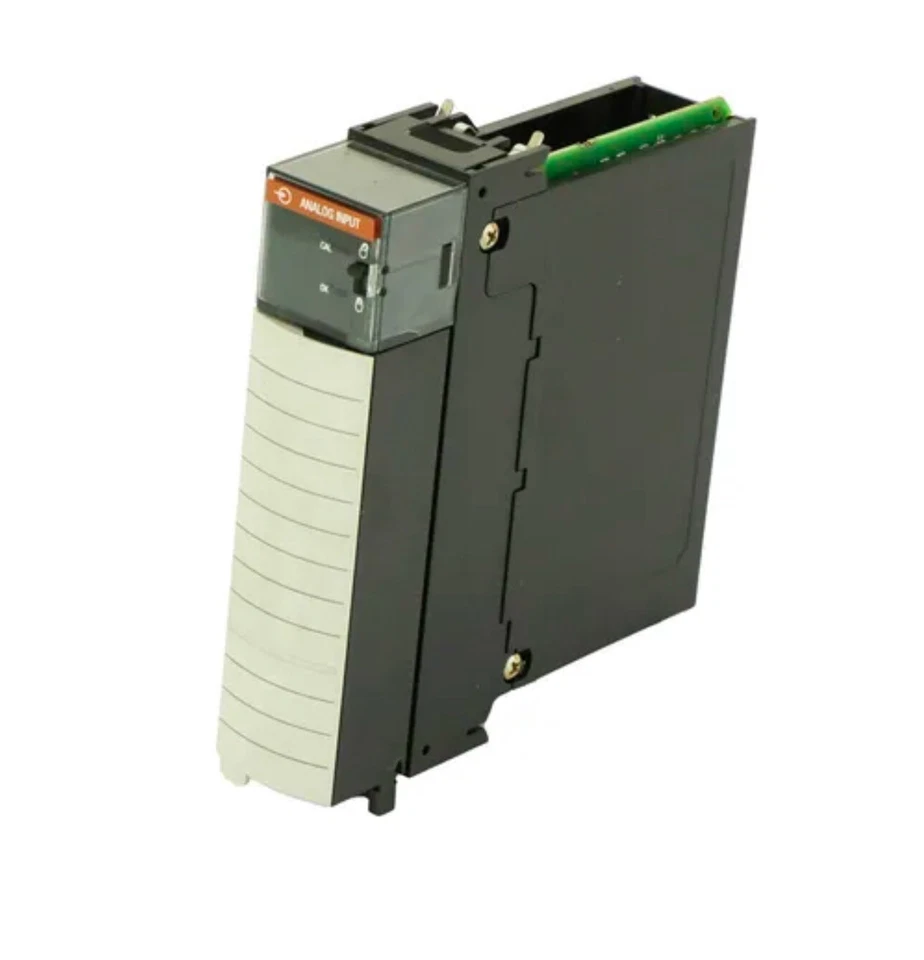 Allen Bradley  1756-IF16 /A ControlLogix - Immagine 1 di 1