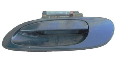 Manija de puerta exterior izquierda Nissan Máxima SE 2002-2003 Foto 1 de 4