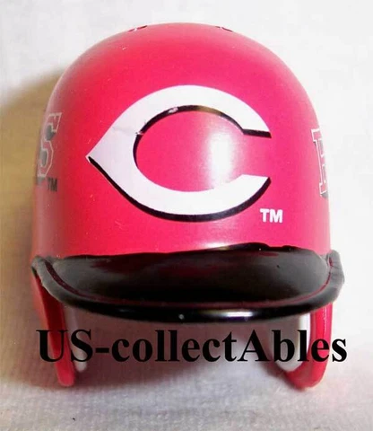 MLB Cincinnati Reds Baseball Batting Helmet Keychain Sports Collectibles Gift Cover