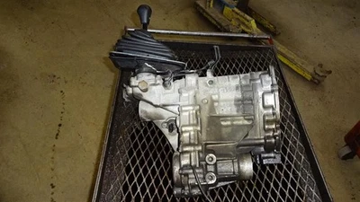 Transfer Case 2.5L Automatic Transmission Fits 2000-2001 Suzuki Vitara 651933 - Image 1 of 4