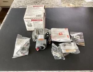NEW OEM Honeywell VR8200H1251 Dual Standing Pilot Gas Valve Free Ship - Picture 1 of 10
