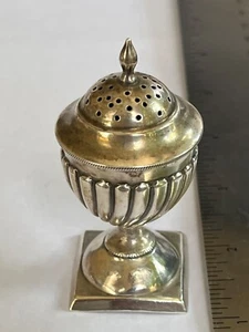 Sterling silver Greek Revival Georgian urn form pounce or pepper pot 2.75” - Picture 1 of 6