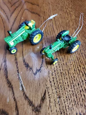 2X 1/64 John Deere Tractors. 1 narrow 1 wide  - Image 1 of 4