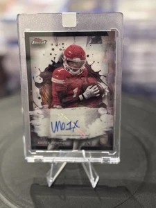 2024 Topps Finest • Xavier Worthy (RC) FINEST MOMENT ROOKIE AUTO - Chiefs - Picture 1 of 3
