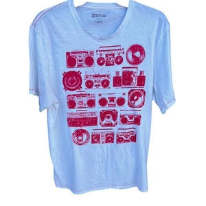 Kenneth Cole retro NWOT White tee with red stitching 80’s Case Cassette Tape XL - Picture 1 of 5