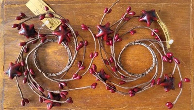 Primitive Pip Berry & Wax Star Candle Ring Set 2 Burgundy 1.5" NWT-C - Image 1 of 4