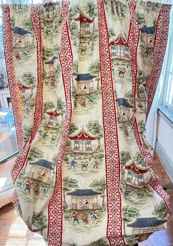 Vintage Cowtan & Tout “Imperial Garden” Balloon Shade ZZ646 - Image 1 of 4