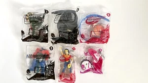 McDonald’s Happy Meal Spielzeug 6 Neu in Verpackung: Justice League/DC Superheld/ Transformers - Bild 1 von 7