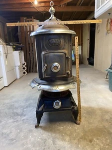 Comfort Stove Victorian Wood stove  - Picture 1 of 4