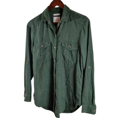 Top American Eagle increíblemente suave verde militar con botones talla S manga larga con lengüeta enrollable Foto 1 de 4
