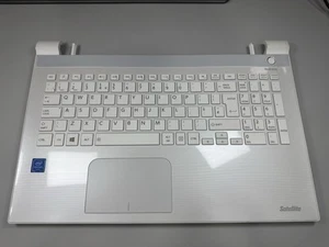 Teclado Toshiba Satellite serie L50-C reposamanos blanco Reino Unido en funcionamiento A000392210 - Imagen 1 de 3